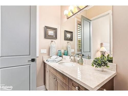 4 Meadowlark Way, Collingwood, ON - Indoor Photo Showing Bathroom