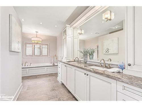 4 Meadowlark Way, Collingwood, ON - Indoor Photo Showing Bathroom