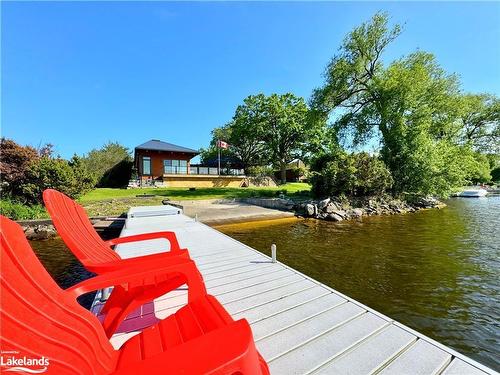 131 Peats Point Road, Prince Edward County, ON 