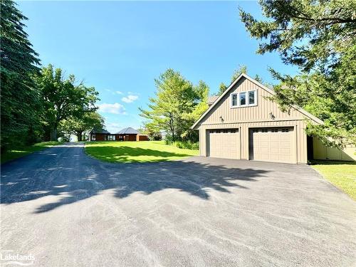 131 Peats Point Road, Prince Edward County, ON 