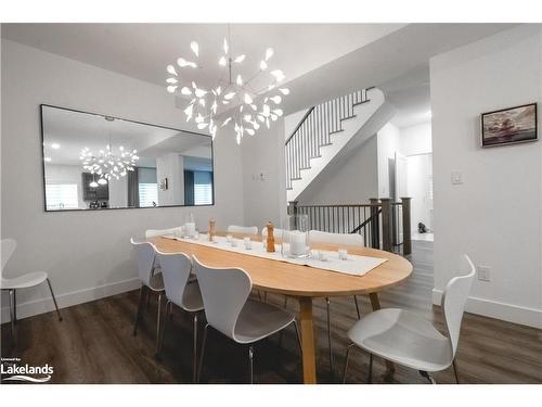 158 Sycamore Street, The Blue Mountains, ON - Indoor Photo Showing Dining Room