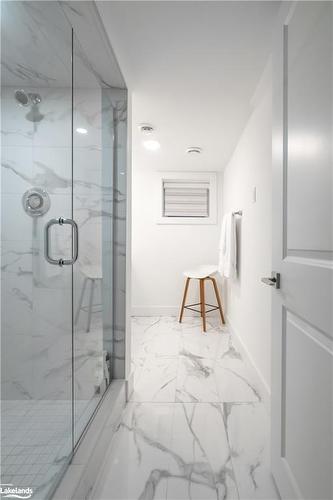 158 Sycamore Street, The Blue Mountains, ON - Indoor Photo Showing Bathroom