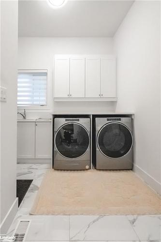 158 Sycamore Street, The Blue Mountains, ON - Indoor Photo Showing Laundry Room