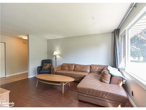 314 Collins Drive, Orillia, ON - Indoor Photo Showing Living Room With Fireplace