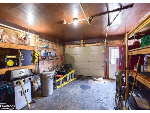 314 Collins Drive, Orillia, ON - Indoor Photo Showing Garage