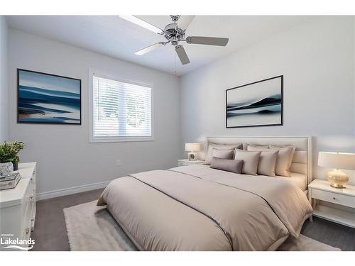 1035 Cook Drive, Midland, ON - Indoor Photo Showing Bedroom