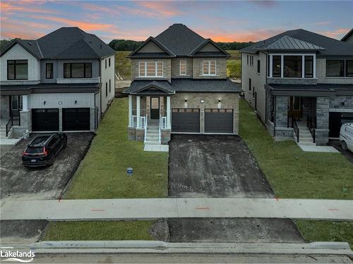 158 Union Boulevard, Wasaga Beach, ON - Outdoor With Facade