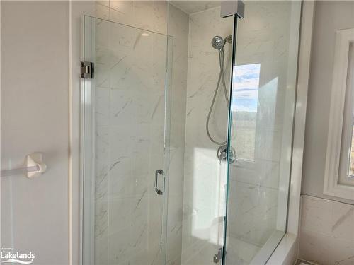 158 Union Boulevard, Wasaga Beach, ON - Indoor Photo Showing Bathroom