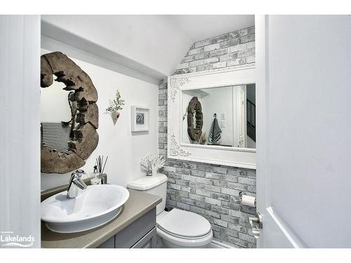 5-209707 26 Highway, The Blue Mountains, ON - Indoor Photo Showing Bathroom