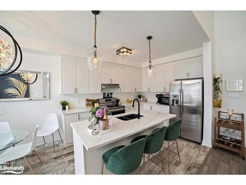 5 Nautical Lane, Wasaga Beach, ON - Indoor Photo Showing Kitchen With Double Sink