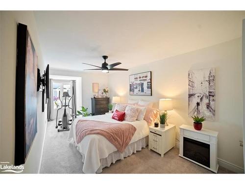 5 Nautical Lane, Wasaga Beach, ON - Indoor Photo Showing Bedroom