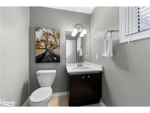 204 Margaret Street, Midland, ON - Indoor Photo Showing Bathroom