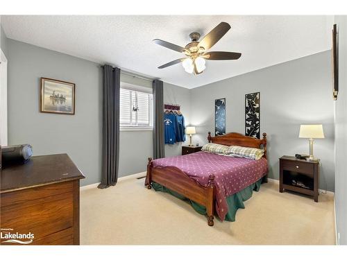 204 Margaret Street, Midland, ON - Indoor Photo Showing Bedroom