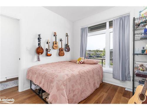 67 Jack Street, Huntsville, ON - Indoor Photo Showing Bedroom