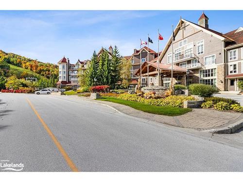 449-220 Gord Canning Drive, The Blue Mountains, ON - Outdoor With Facade