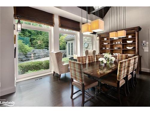 114 Hemlock Court, The Blue Mountains, ON - Indoor Photo Showing Dining Room