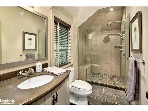 114 Hemlock Court, The Blue Mountains, ON - Indoor Photo Showing Bathroom