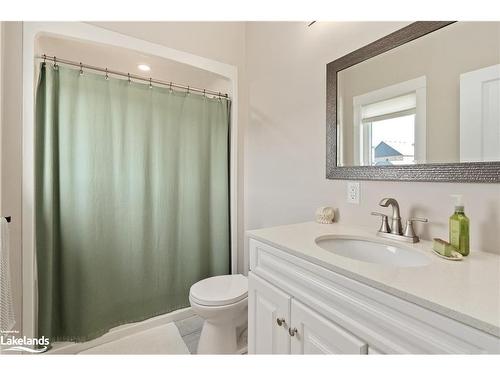 6 Millwood Court, Huntsville, ON - Indoor Photo Showing Bathroom