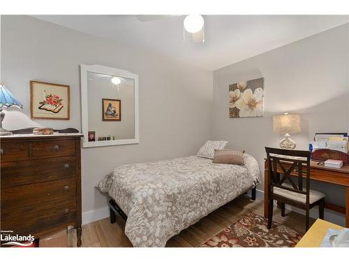 6 Millwood Court, Huntsville, ON - Indoor Photo Showing Bedroom