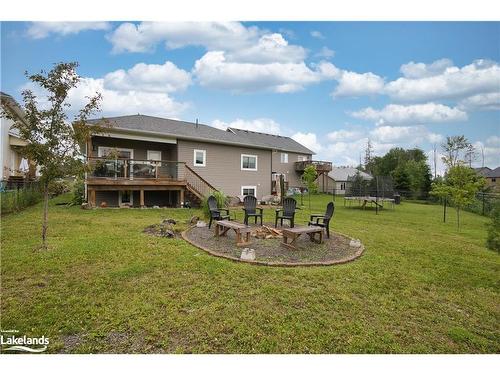 6 Millwood Court, Huntsville, ON - Outdoor With Backyard