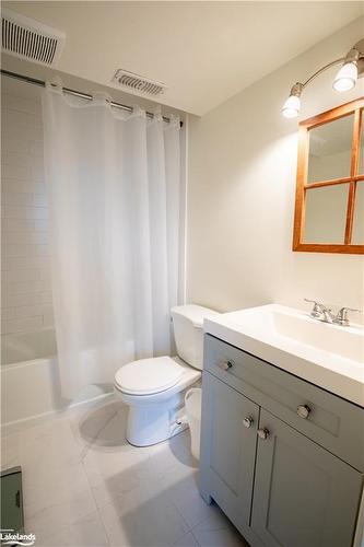 40 Nicole Park Court, Bracebridge, ON - Indoor Photo Showing Bathroom