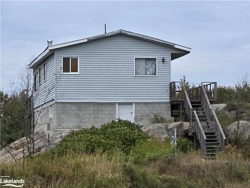 11 Rosedale Road Road, Byng Inlet, ON - Outdoor