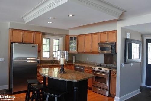 Carling 4 Week 9-3876 Muskoka Road 118 W, Port Carling, ON - Indoor Photo Showing Kitchen With Stainless Steel Kitchen