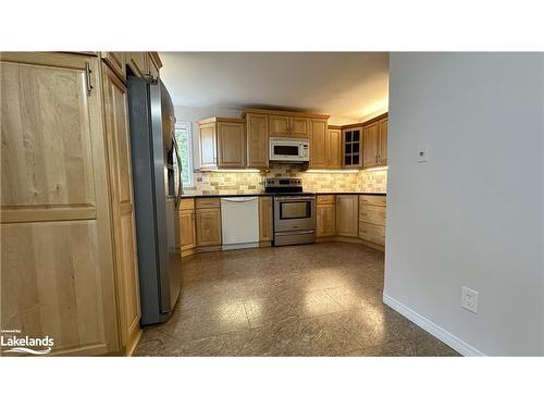 507 Joseph Street, Port Elgin, ON - Indoor Photo Showing Kitchen