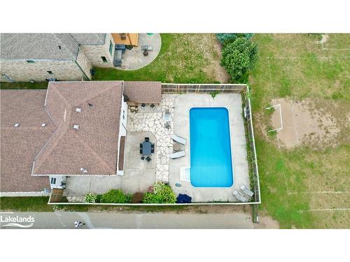 507 Joseph Street, Port Elgin, ON - Outdoor With In Ground Pool