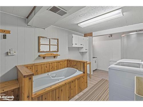 1002 Hugel Avenue, Midland, ON - Indoor Photo Showing Laundry Room