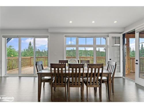 31-1082 Echo Hills Road, Lake Of Bays, ON - Indoor Photo Showing Dining Room