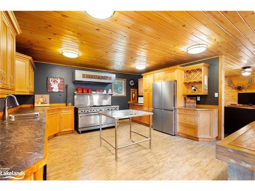 1099 Bunny Trail, Whitestone, ON - Indoor Photo Showing Kitchen