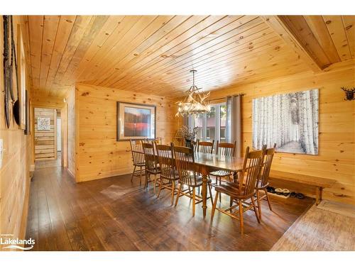 1099 Bunny Trail, Whitestone, ON - Indoor Photo Showing Dining Room