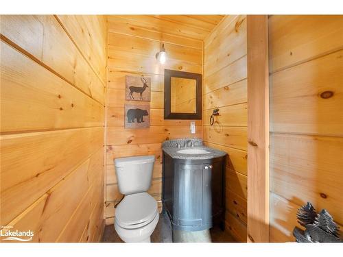 1099 Bunny Trail, Whitestone, ON - Indoor Photo Showing Bathroom