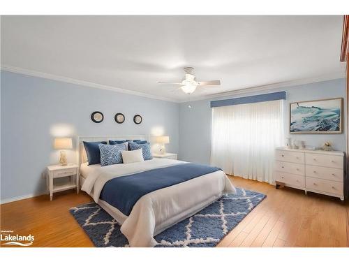 7 Trailwood Place, Wasaga Beach, ON - Indoor Photo Showing Bedroom