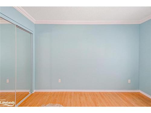 7 Trailwood Place, Wasaga Beach, ON - Indoor Photo Showing Other Room