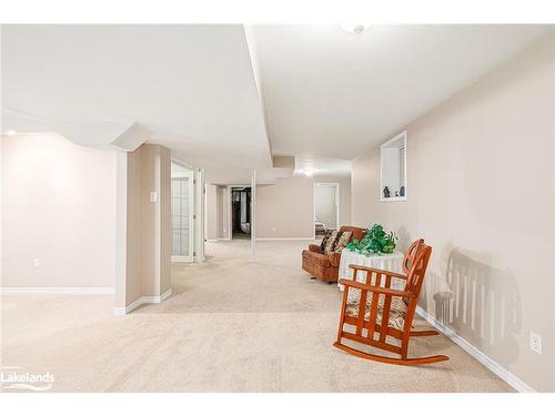 7 Trailwood Place, Wasaga Beach, ON - Indoor Photo Showing Other Room