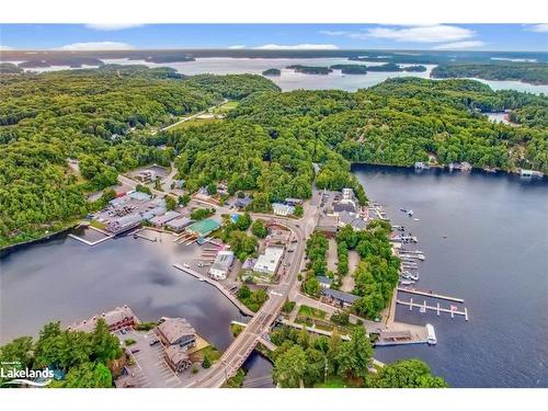 16 Johnston Street, Muskoka Lakes, ON 