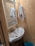 51 70Th Street N, Wasaga Beach, ON  - Indoor Photo Showing Bathroom 