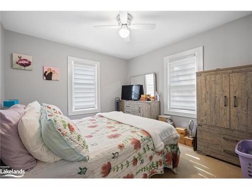 18 Rosetta Street, Parry Sound, ON - Indoor Photo Showing Bedroom