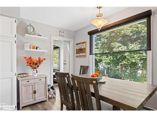 18 Rosetta Street, Parry Sound, ON - Indoor Photo Showing Dining Room