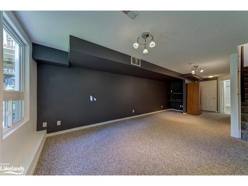 4 Royalton Lane, Collingwood, ON - Indoor Photo Showing Other Room