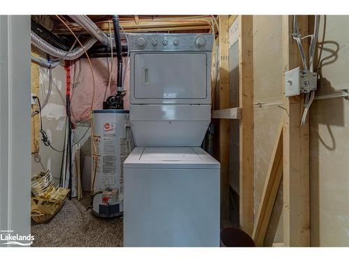 4 Royalton Lane, Collingwood, ON - Indoor Photo Showing Laundry Room