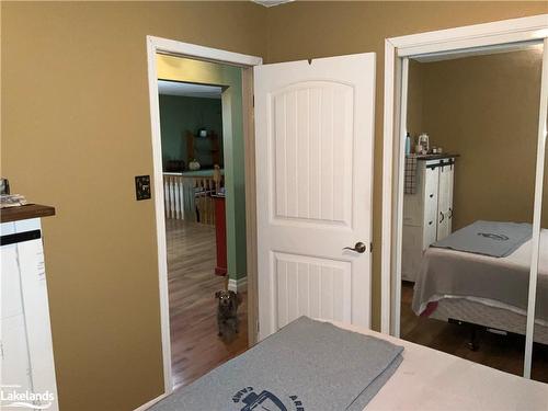 356 Chub Lake Road, Huntsville, ON - Indoor Photo Showing Bedroom