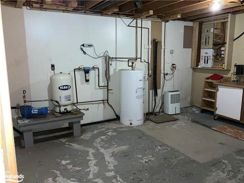 356 Chub Lake Road, Huntsville, ON - Indoor Photo Showing Basement