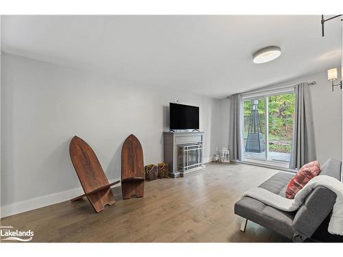 1938 Peninsula Road, Port Carling, ON - Indoor Photo Showing Living Room With Fireplace