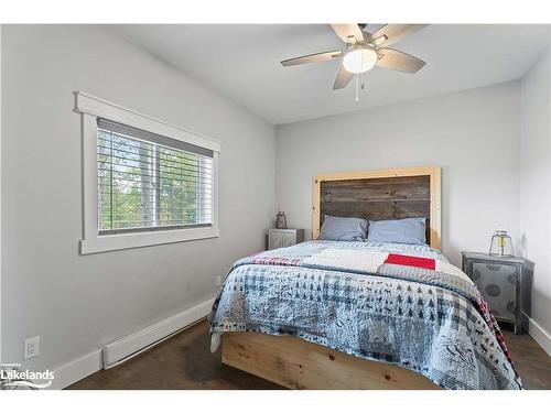 1938 Peninsula Road, Port Carling, ON - Indoor Photo Showing Bedroom