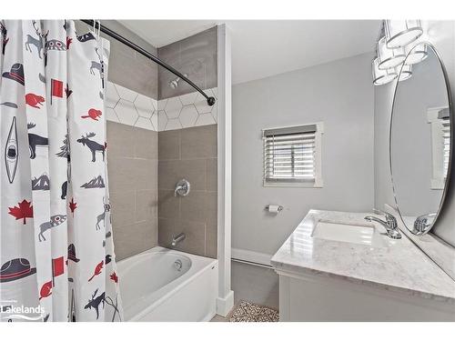 1938 Peninsula Road, Port Carling, ON - Indoor Photo Showing Bathroom