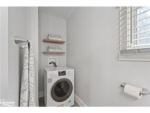 1938 Peninsula Road, Port Carling, ON - Indoor Photo Showing Laundry Room