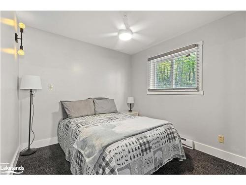 1938 Peninsula Road, Port Carling, ON - Indoor Photo Showing Bedroom